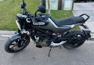 Husqvarna Svartpilen Usada en Mendoza