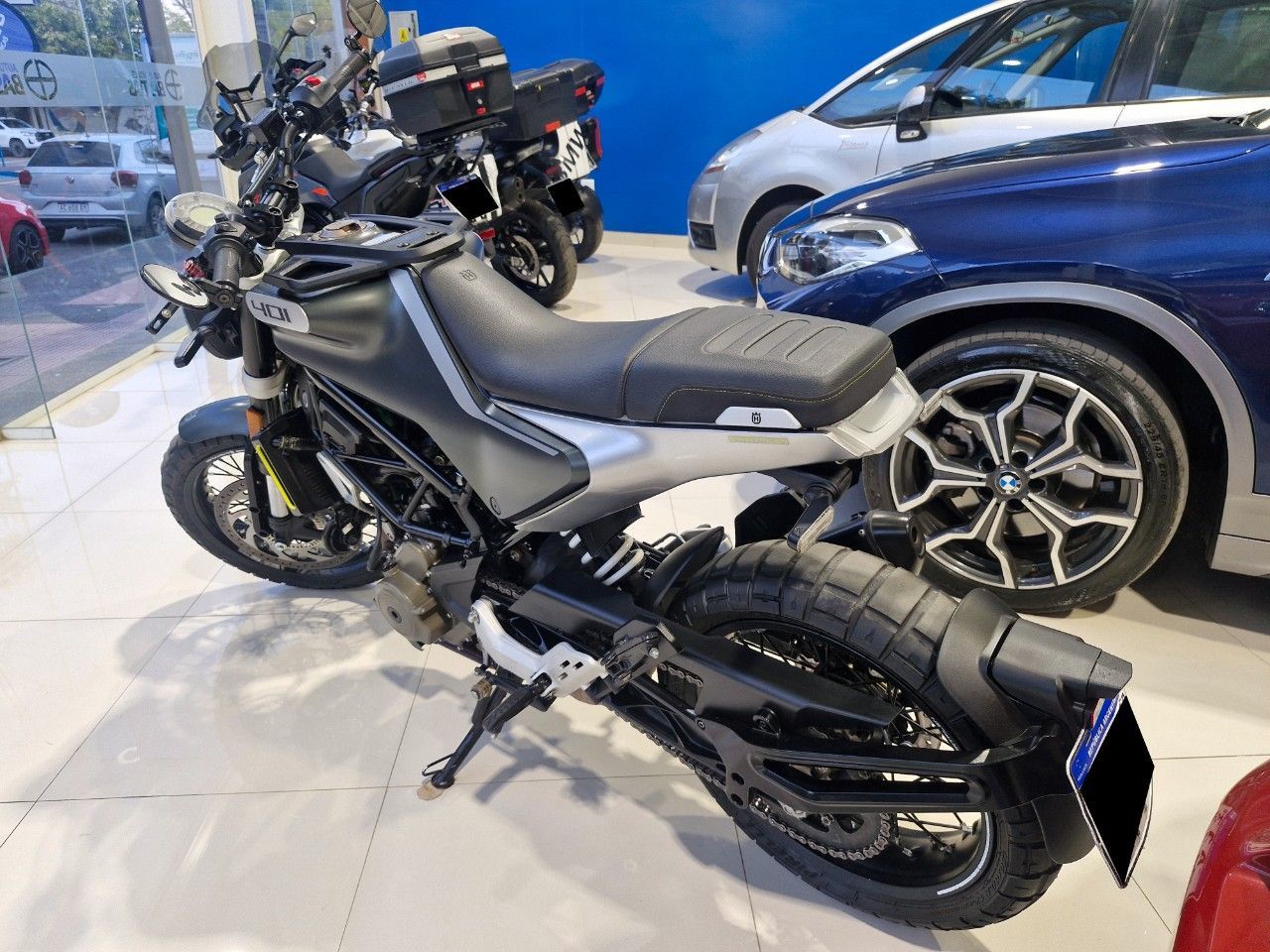 Husqvarna Svartpilen Usada Financiado en Mendoza, deRuedas