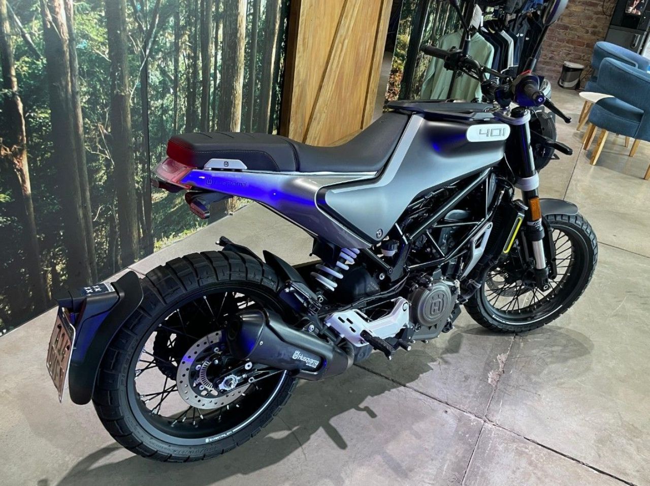Husqvarna Svartpilen Usada en Mendoza, deRuedas