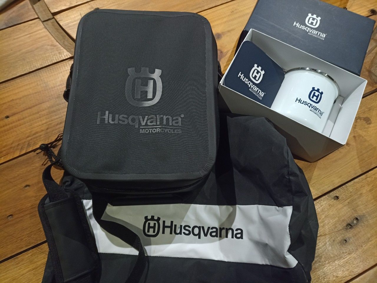 Husqvarna Svartpilen Usada en Mendoza, deRuedas