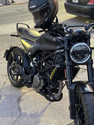 Husqvarna Svartpilen Usada en Mendoza