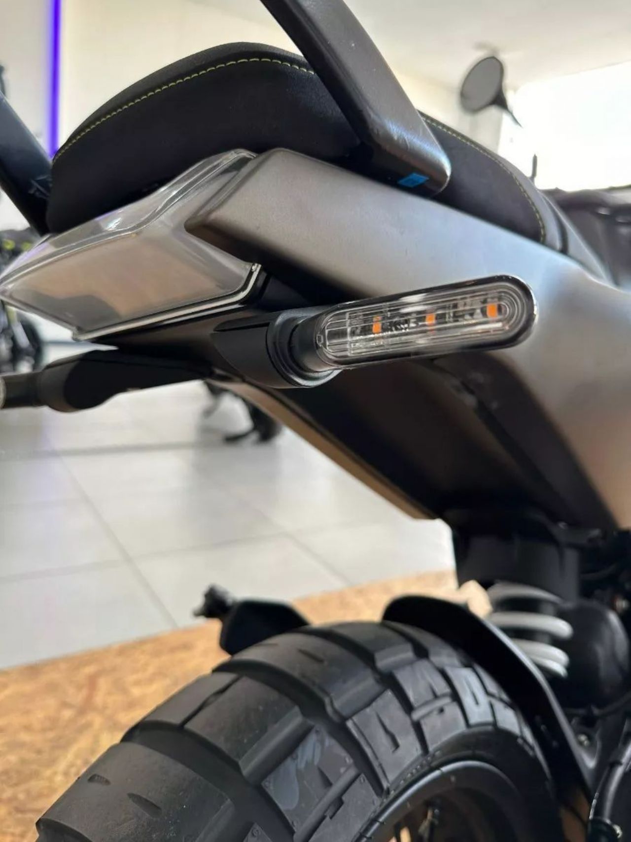 Husqvarna Svartpilen Usada en Mendoza, deRuedas