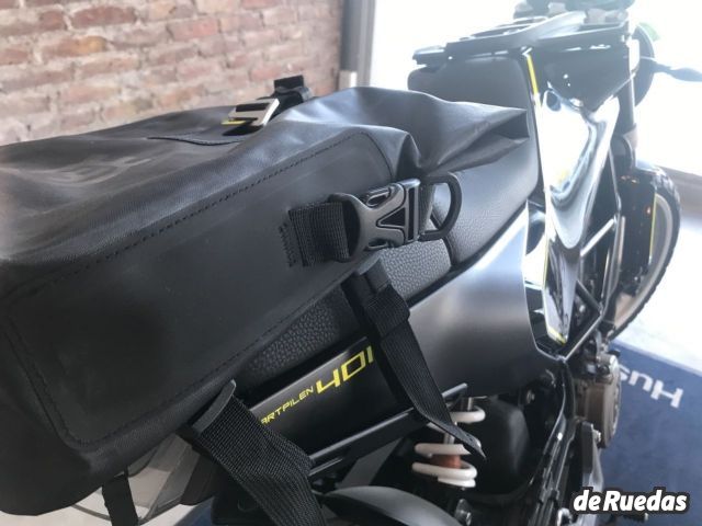Husqvarna Svartpilen Nueva en Mendoza, deRuedas