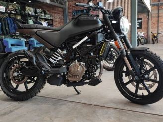 Husqvarna Svartpilen Nueva en Mendoza