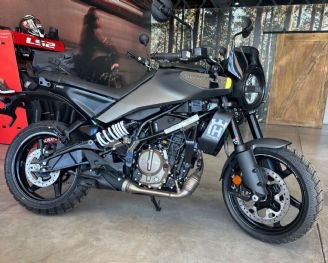 Husqvarna Svartpilen Nueva en Mendoza