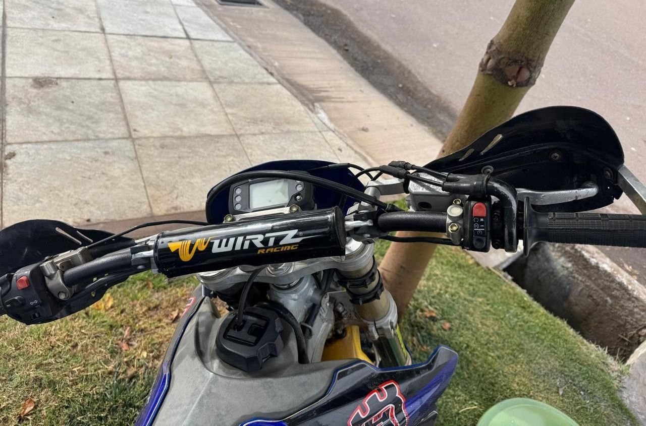 Husqvarna TE Usada en Mendoza, deRuedas