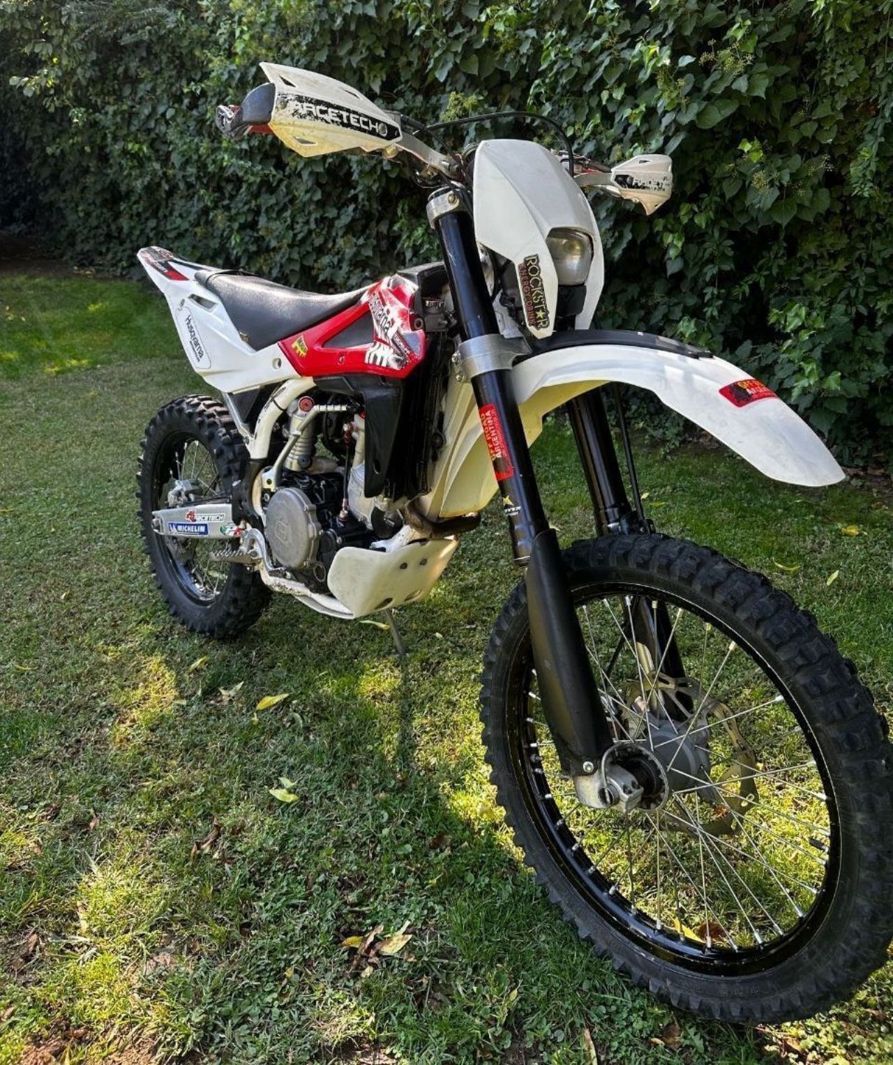 Husqvarna TE Usada en Mendoza, deRuedas