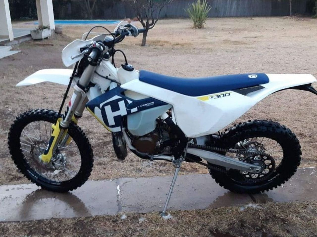 Husqvarna TE Usada en Mendoza, deRuedas