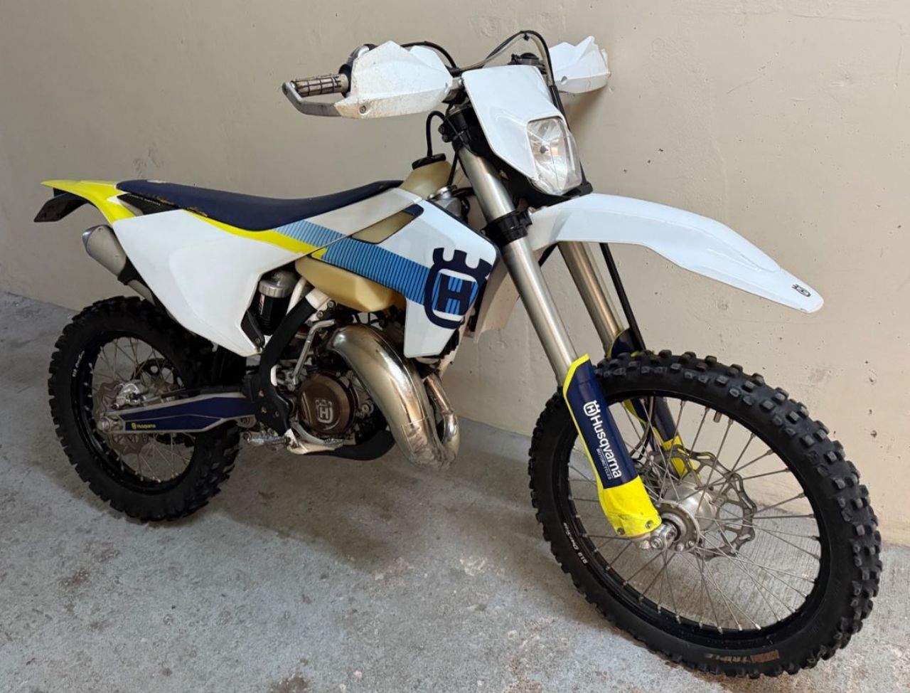 Husqvarna TE Usada en Mendoza, deRuedas