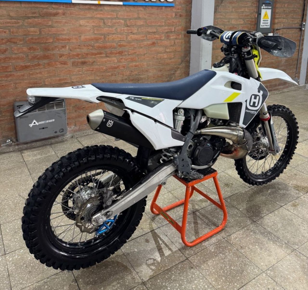 Husqvarna TE Usada Financiado en San Juan, deRuedas