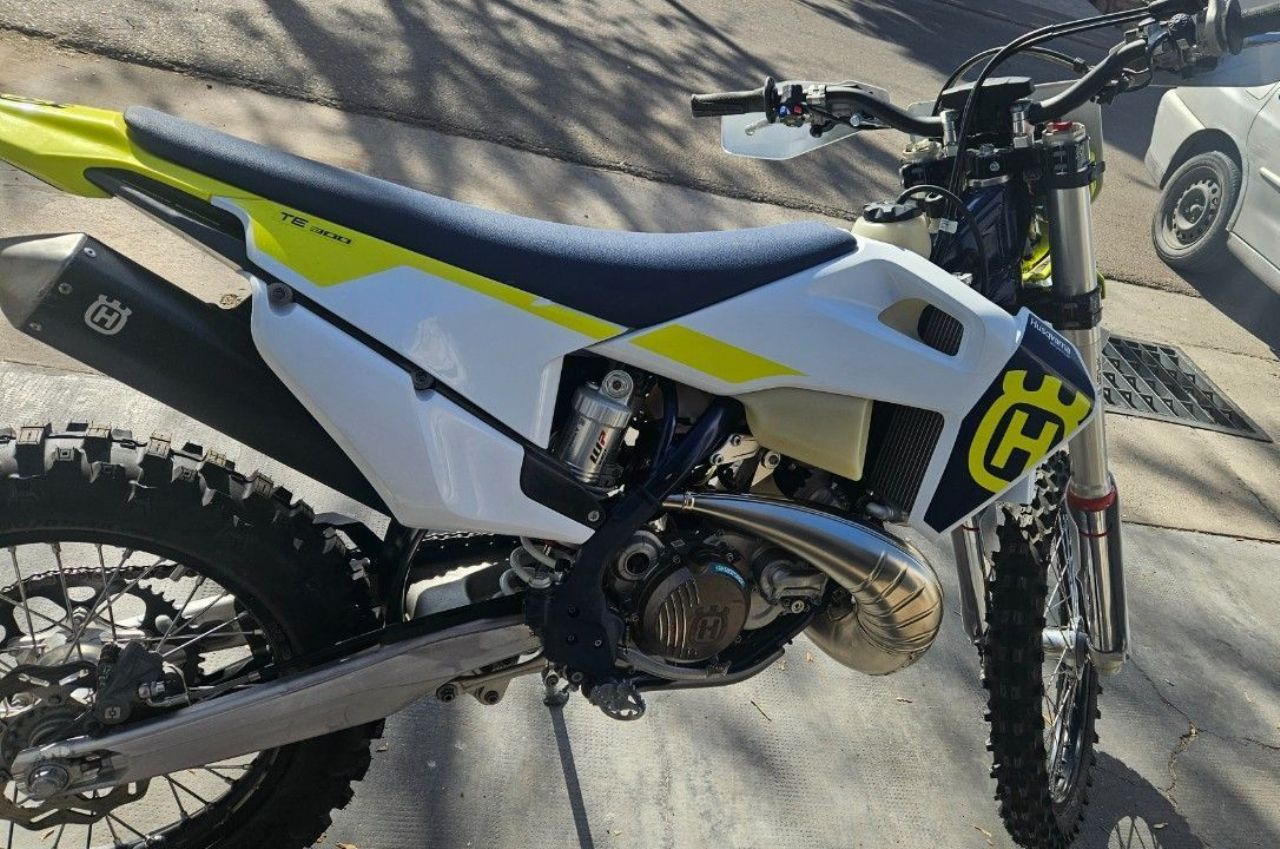 Husqvarna TE Usada en Mendoza, deRuedas