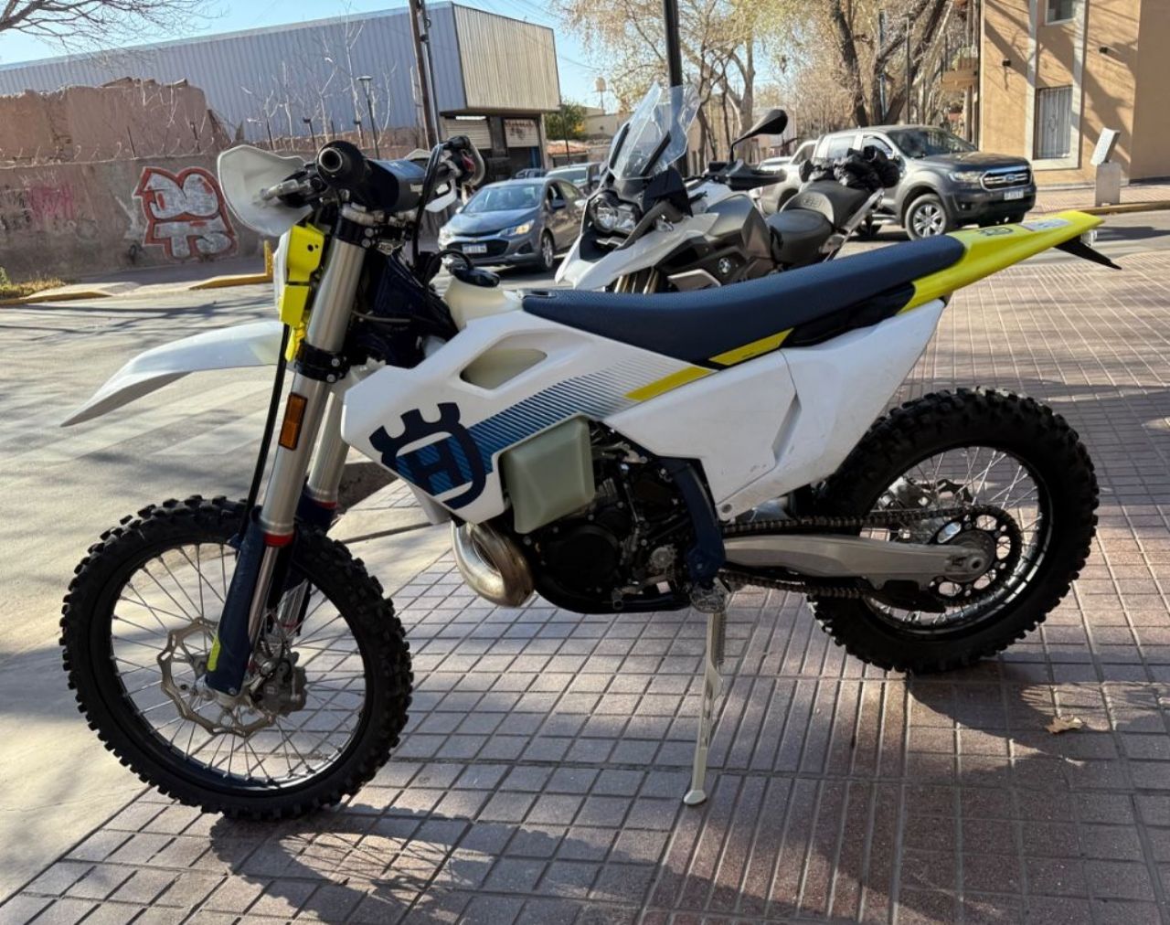 Husqvarna TE Usada en Mendoza, deRuedas