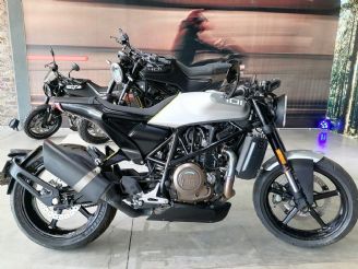 Husqvarna Vitpilen Usada en Mendoza