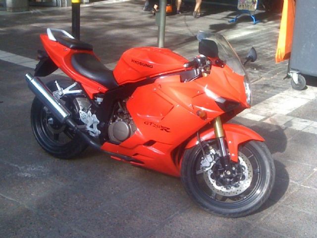 Hyosung GT Usada en Mendoza, deRuedas