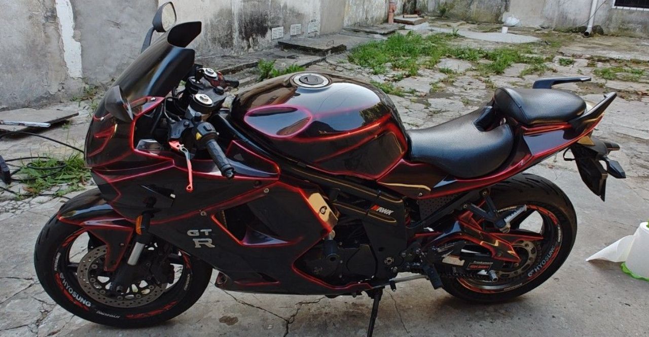 Hyosung GTR Usada en Buenos Aires, deRuedas