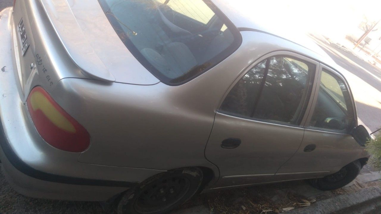 Hyundai Accent Usado en Mendoza, deRuedas