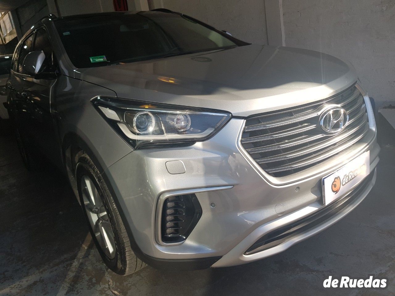 Hyundai Grand Santa Fe Usado en Mendoza, deRuedas