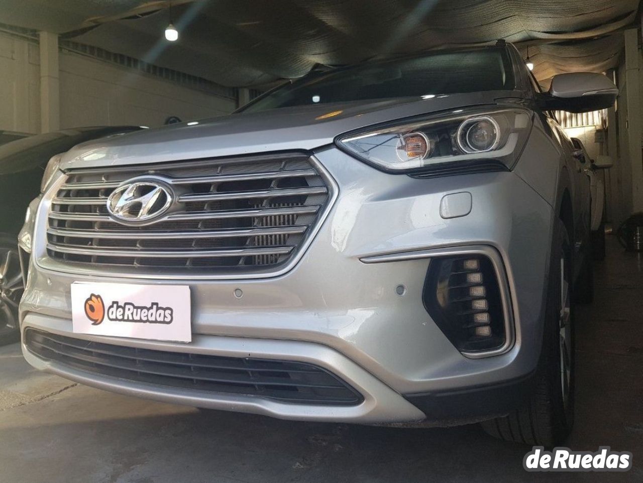 Hyundai Grand Santa Fe Usado en Mendoza, deRuedas