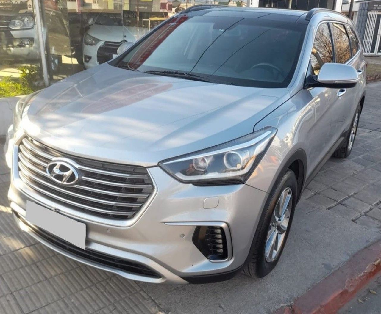 Hyundai Grand Santa Fe Usado en Córdoba, deRuedas