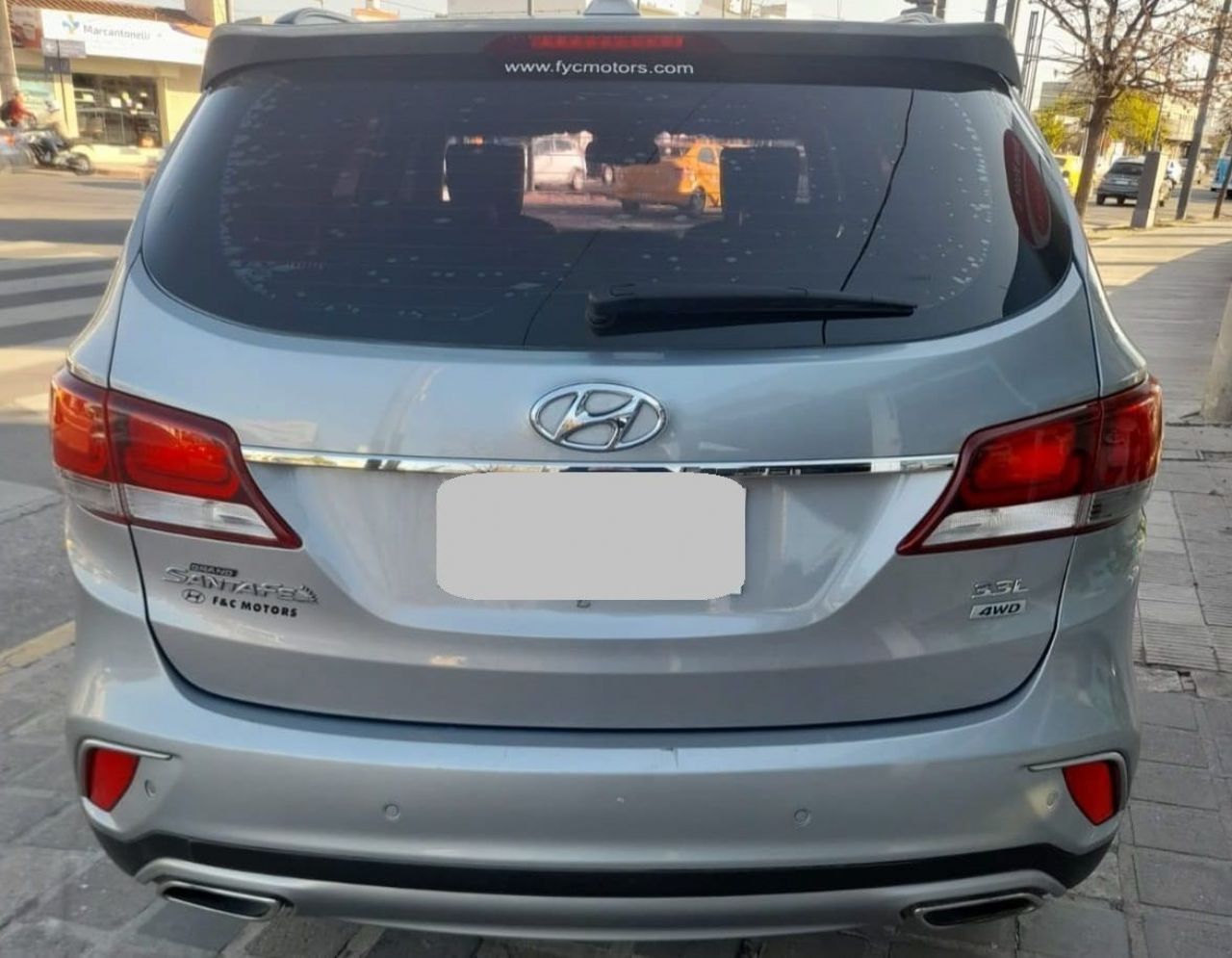 Hyundai Grand Santa Fe Usado en Córdoba, deRuedas