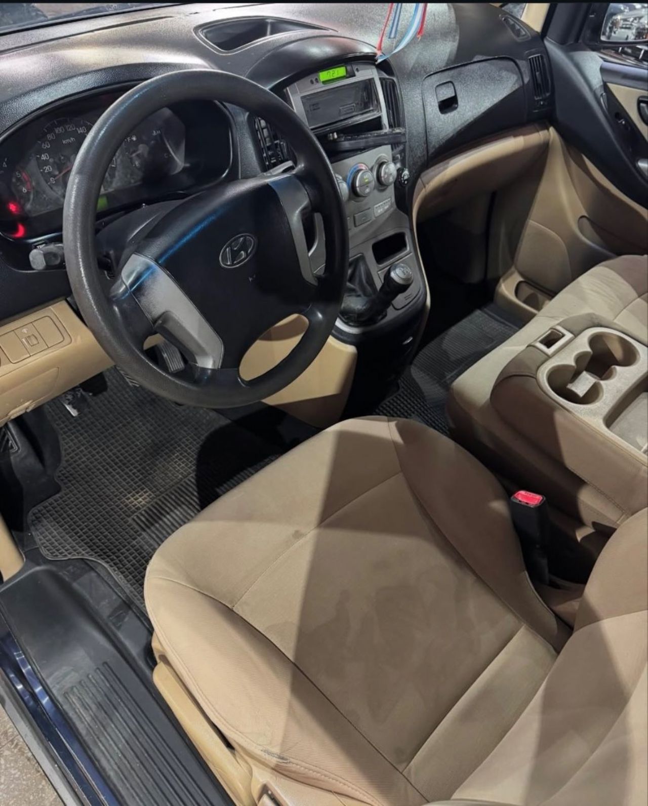 Hyundai H1 Usado en San Juan, deRuedas