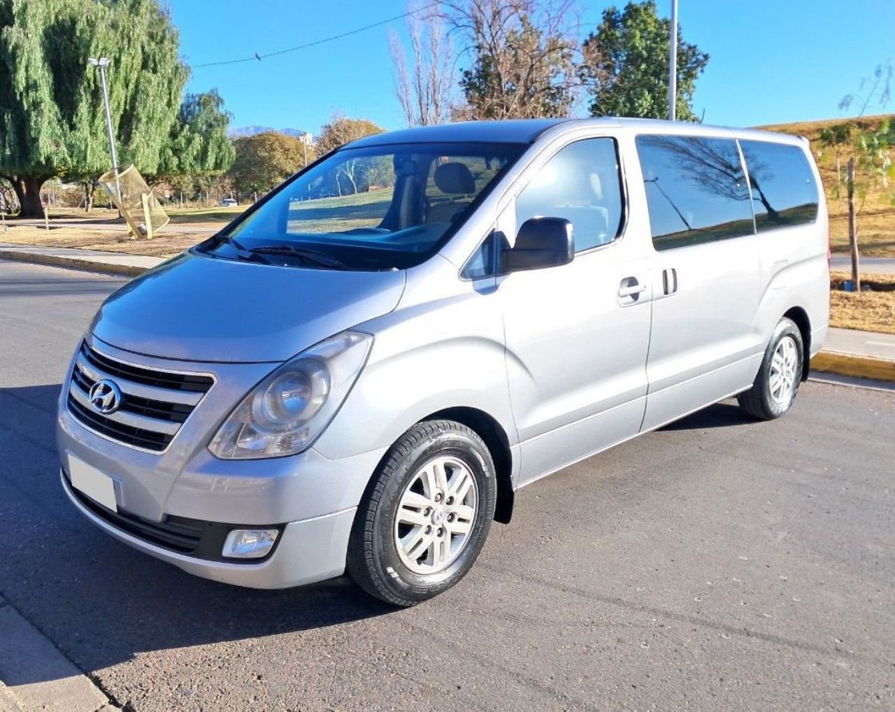 Hyundai H1 Usado Financiado en Mendoza, deRuedas