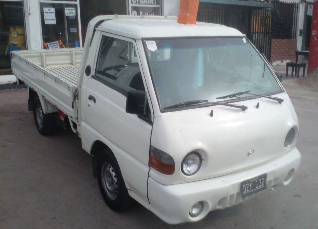 Hyundai H100 Usada en Mendoza, deRuedas