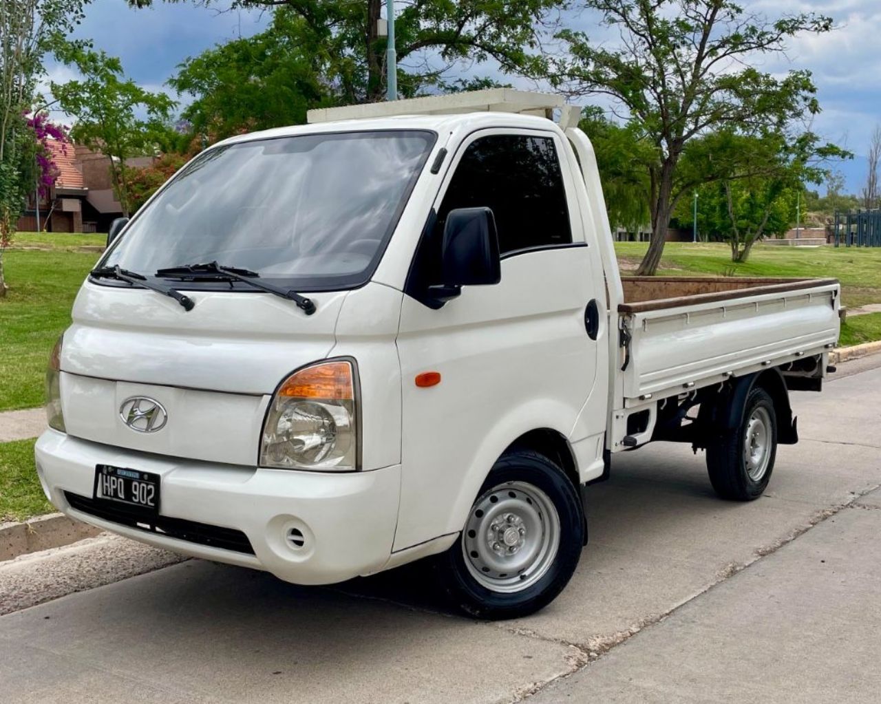 Hyundai H100 Usada en Mendoza, deRuedas