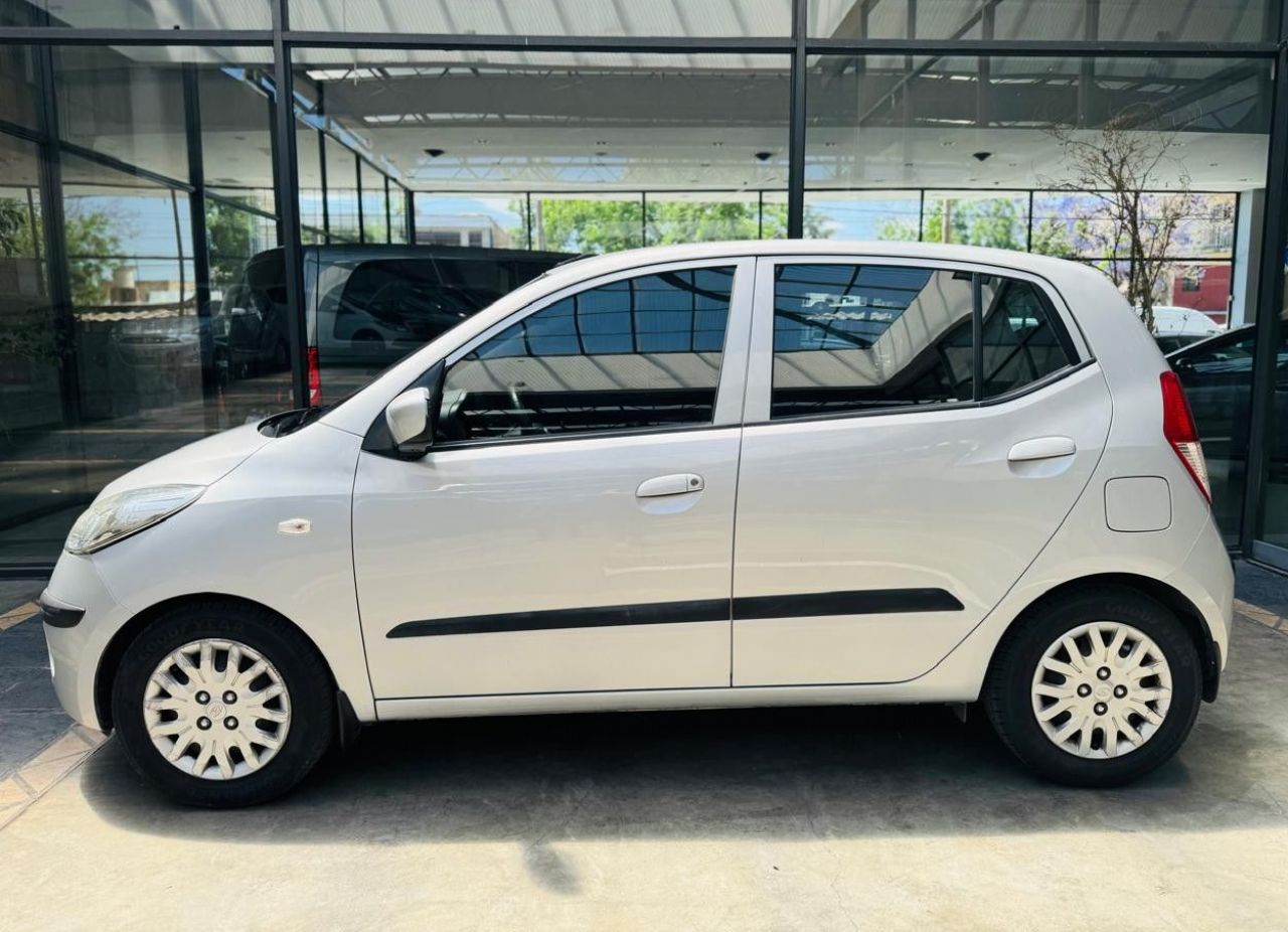 Hyundai I 10 Usado en Mendoza, deRuedas