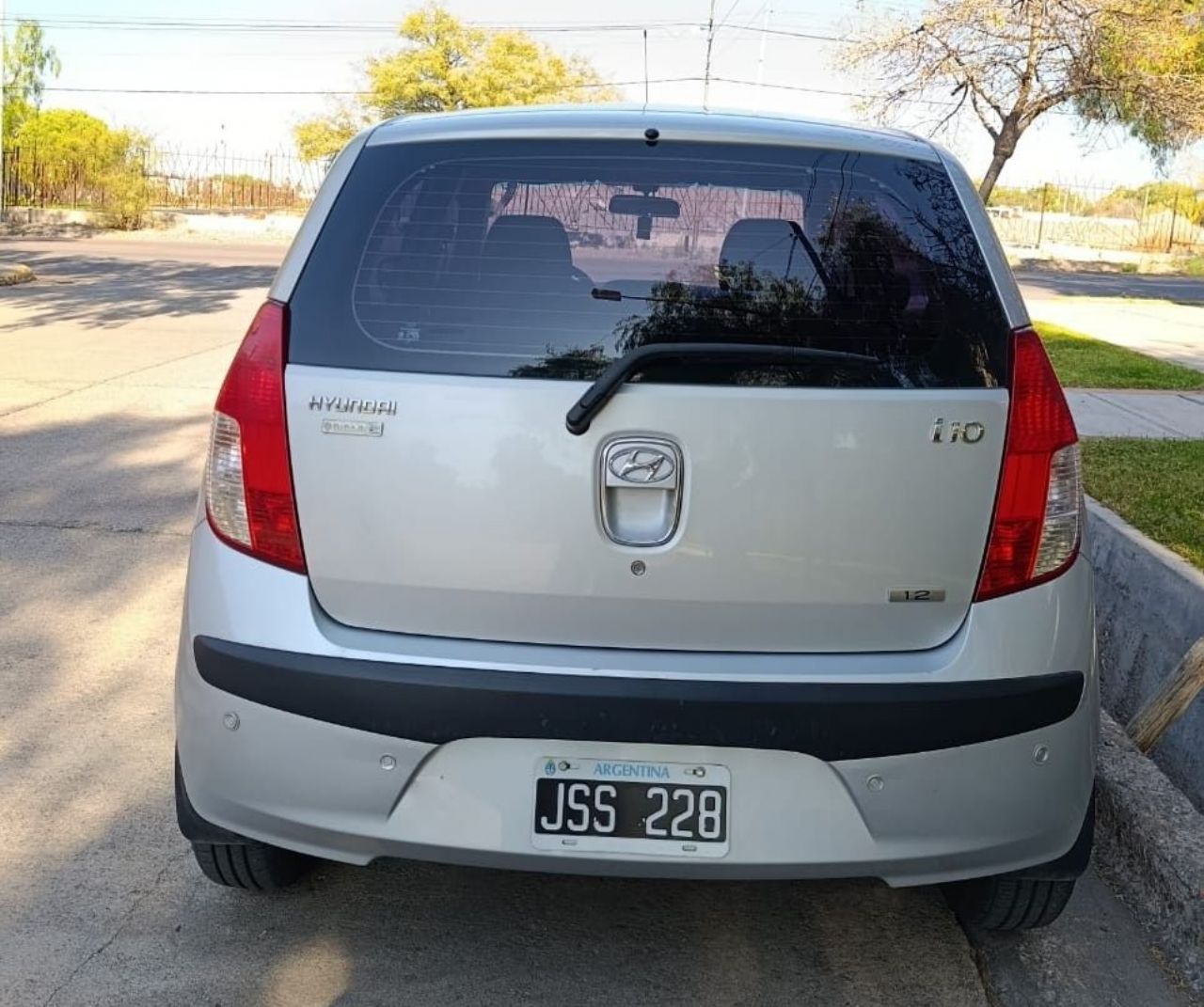 Hyundai I 10 Usado en Mendoza, deRuedas