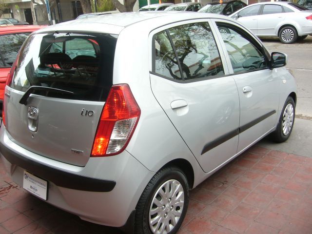 Hyundai I 10 Usado en Mendoza, deRuedas