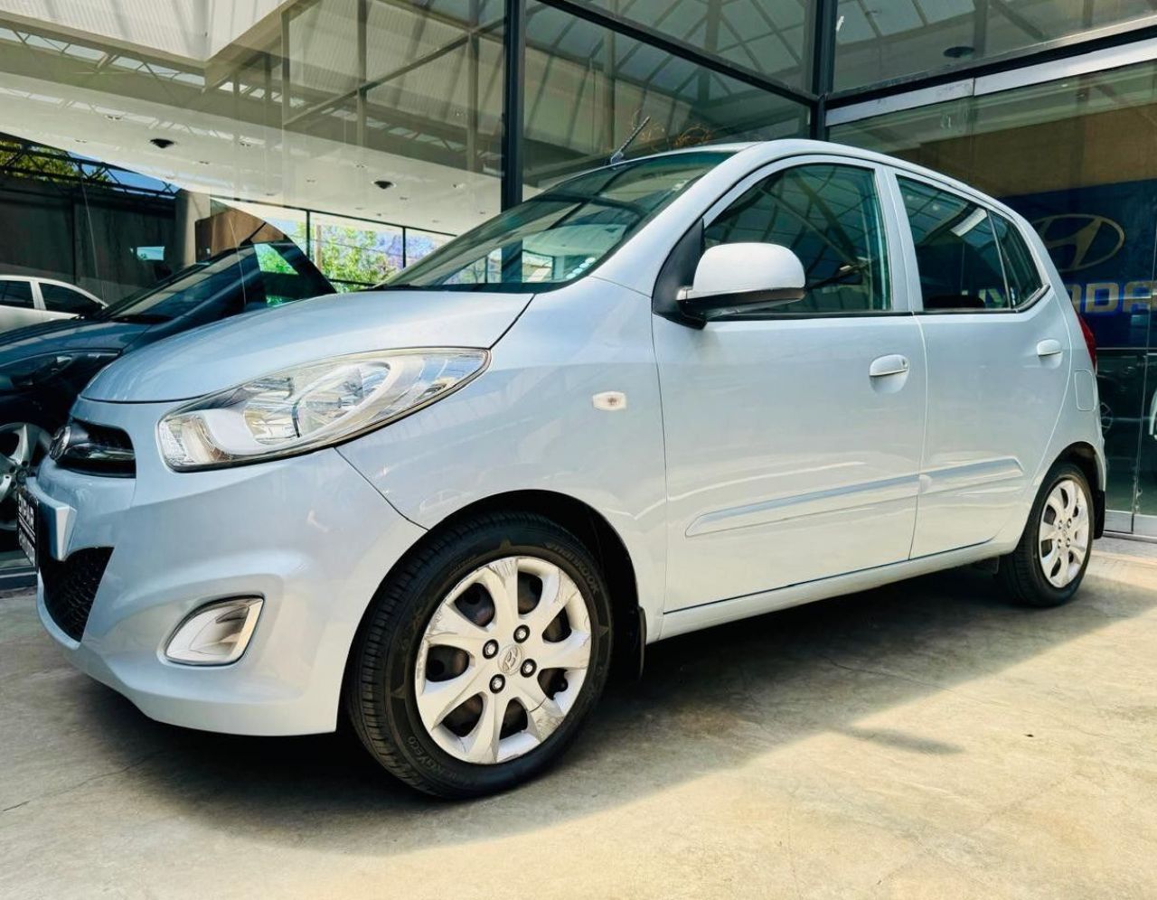 Hyundai I 10 Usado en Mendoza, deRuedas