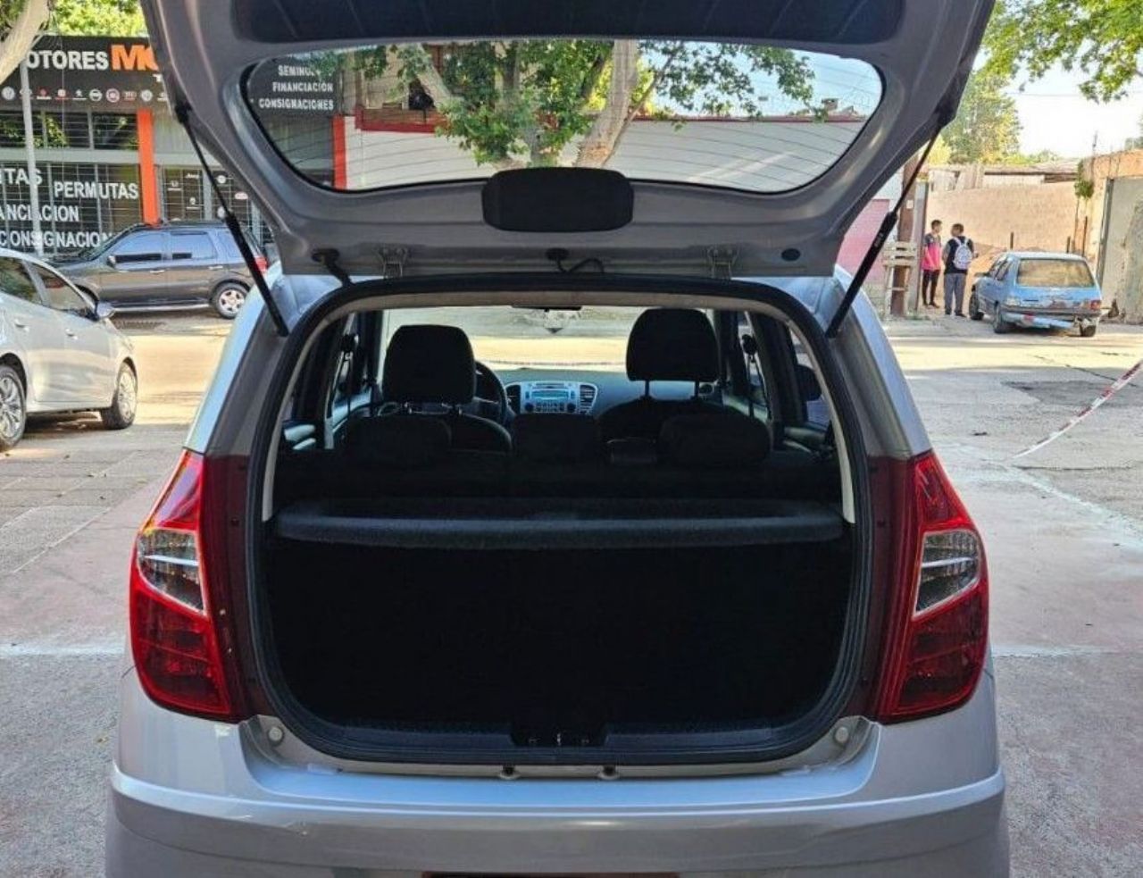 Hyundai I 10 Usado en Mendoza, deRuedas