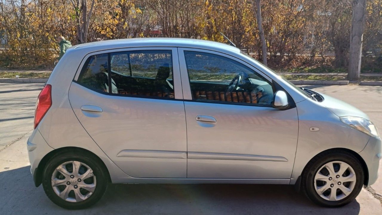 Hyundai I 10 Usado en Mendoza, deRuedas