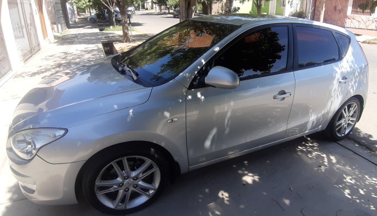 Hyundai I 30 Usado en Mendoza, deRuedas