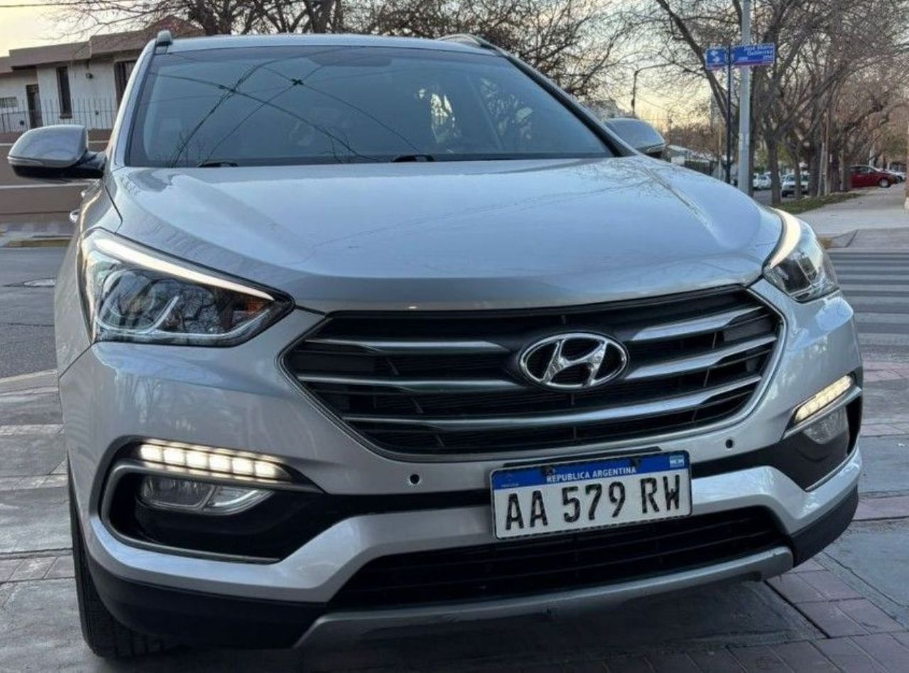 Hyundai Santa Fe Usado Financiado en Mendoza, deRuedas