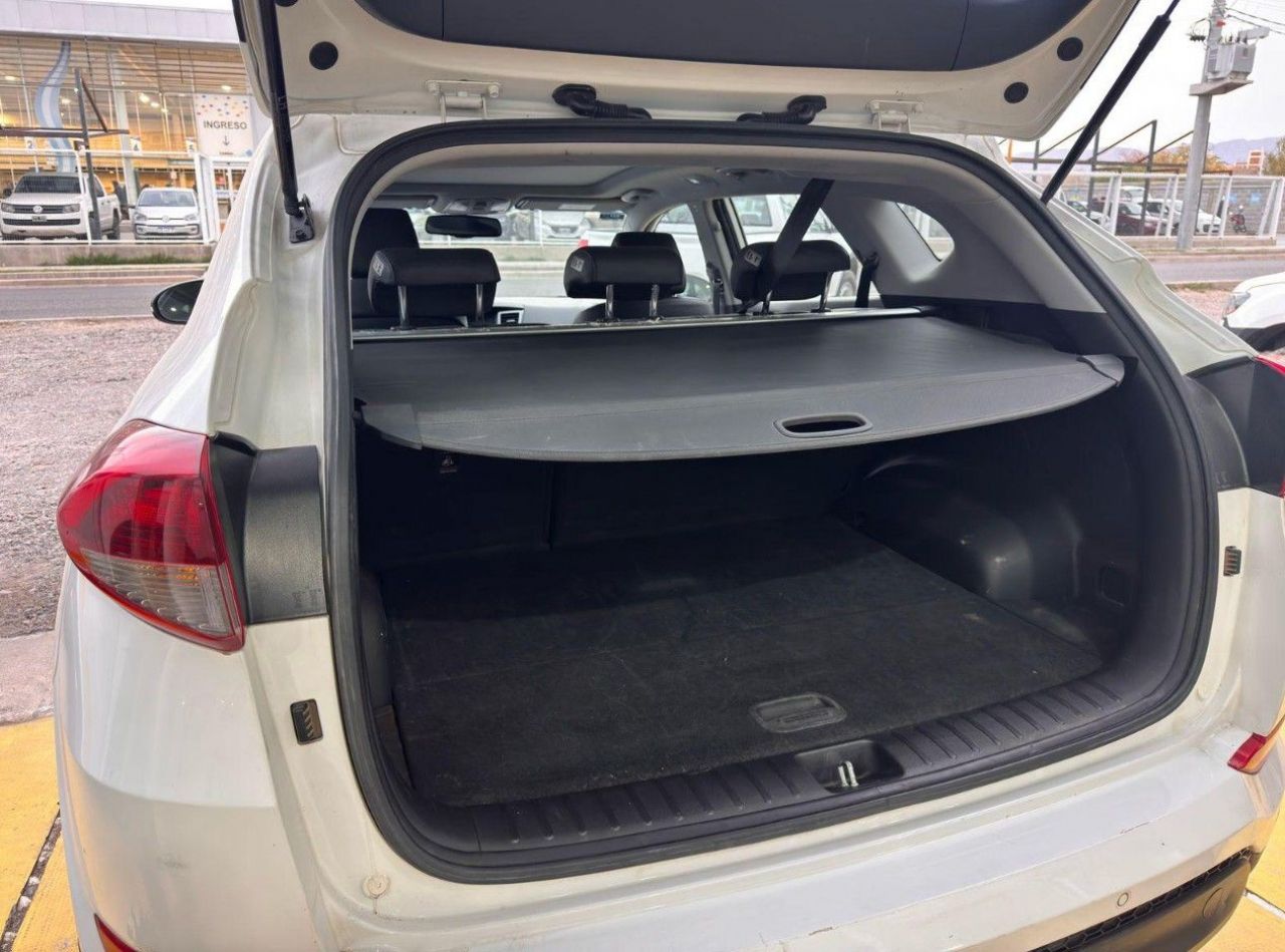 Hyundai Tucson Usado Financiado en San Juan, deRuedas