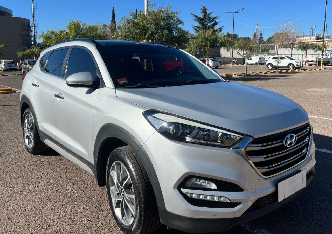Hyundai Tucson Usado Financiado en Mendoza, deRuedas