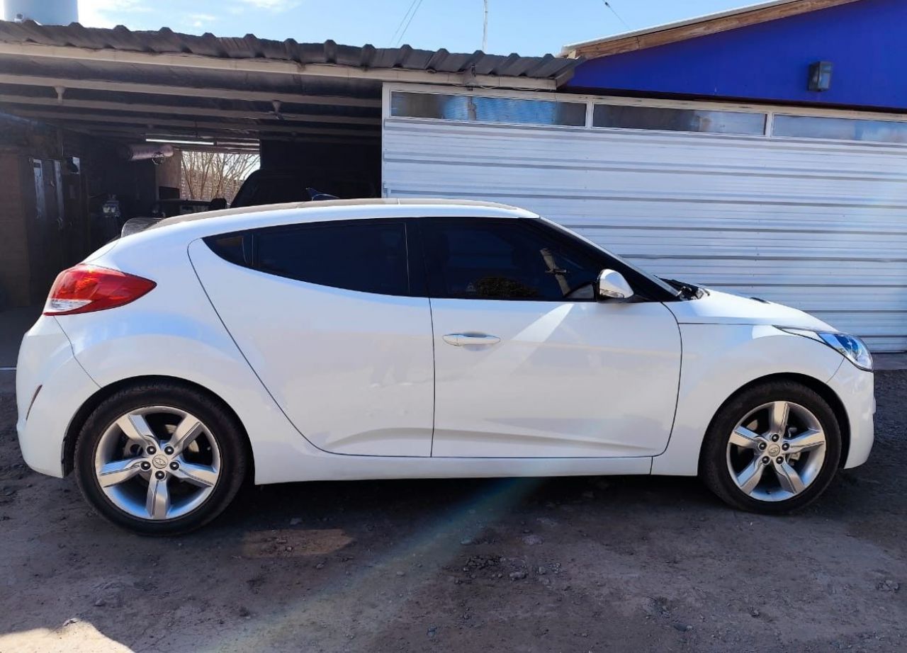 Hyundai Veloster Usado en Mendoza, deRuedas