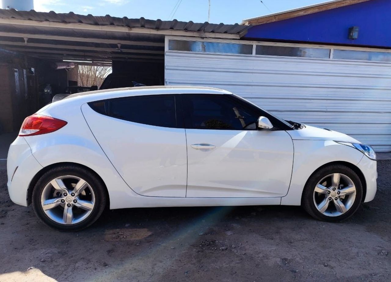 Hyundai Veloster Usado en Mendoza, deRuedas