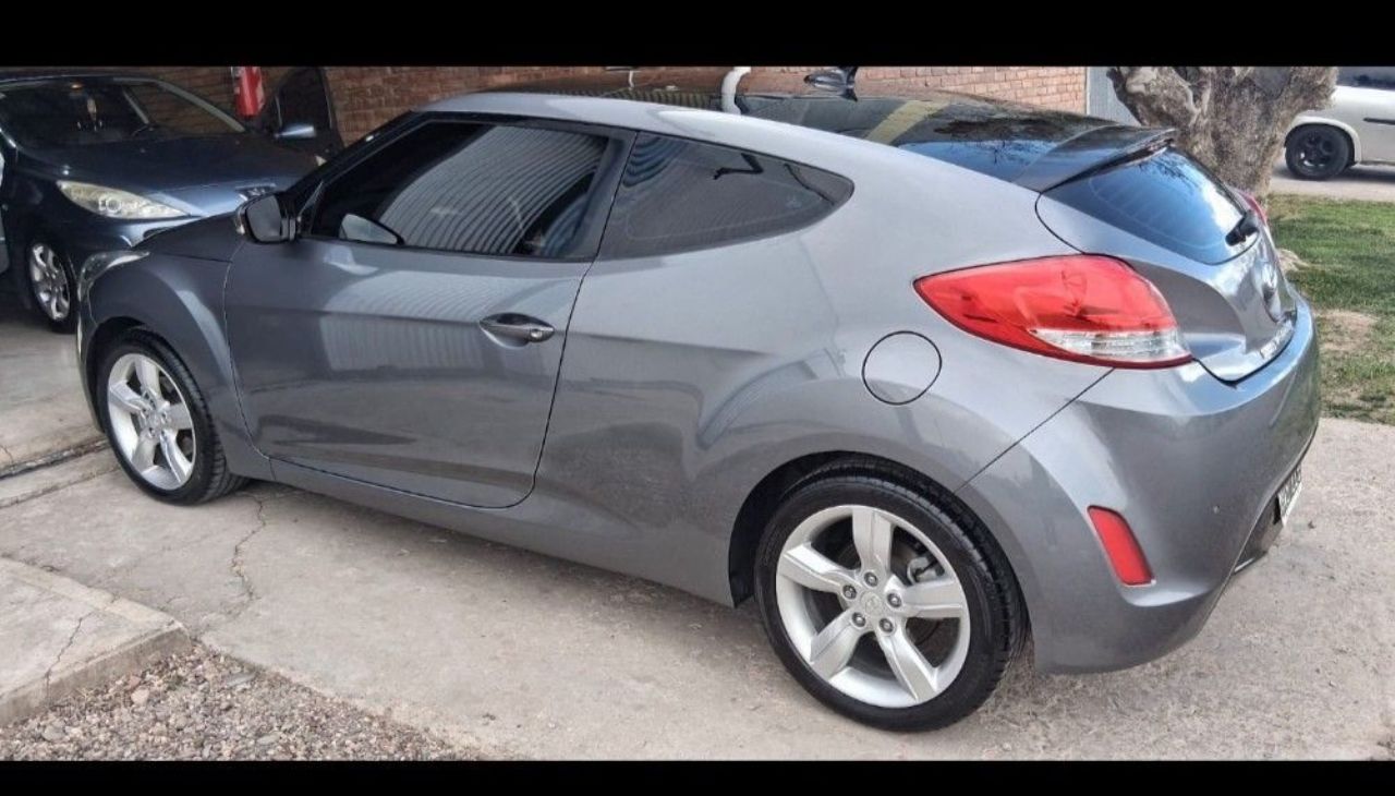 Hyundai Veloster Usado en Mendoza, deRuedas