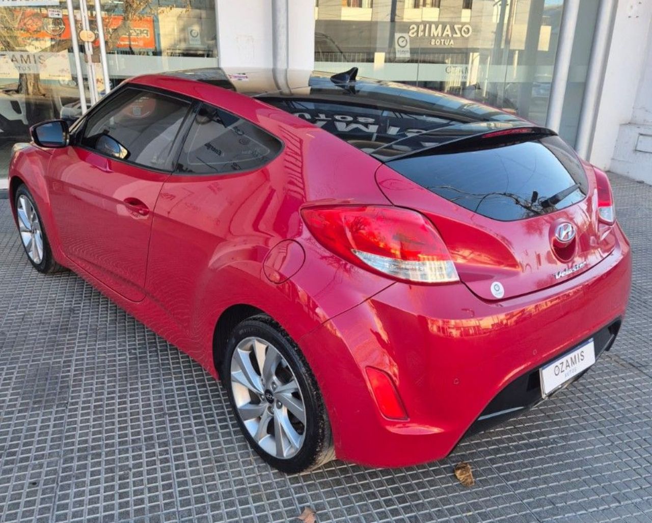 Hyundai Veloster Usado Financiado en Mendoza, deRuedas