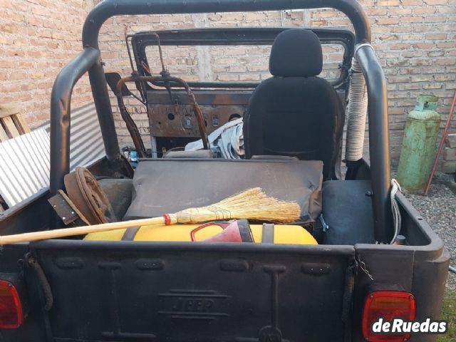 Ika Jeep Usado en Mendoza, deRuedas
