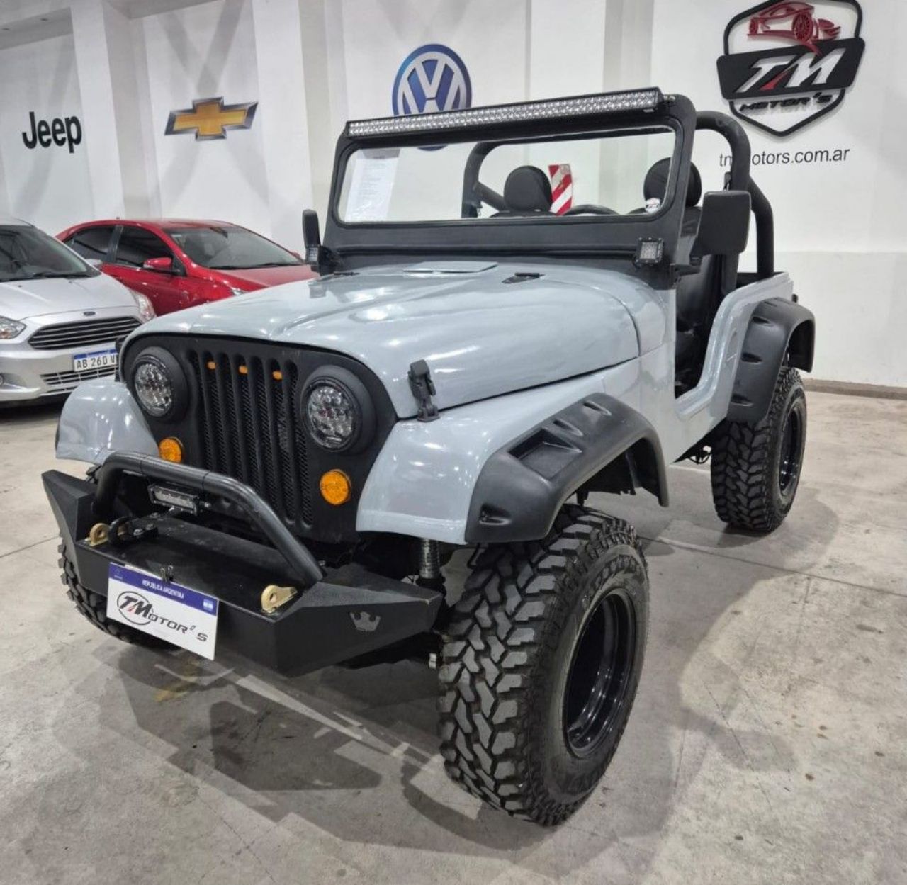 Ika Jeep Usada en Mendoza, deRuedas