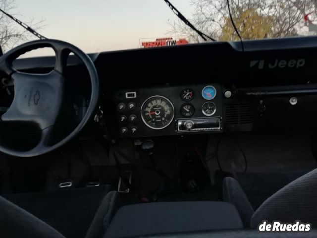 Ika Jeep Usado en Mendoza, deRuedas