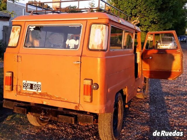 Ika Jeep Usado en Mendoza, deRuedas