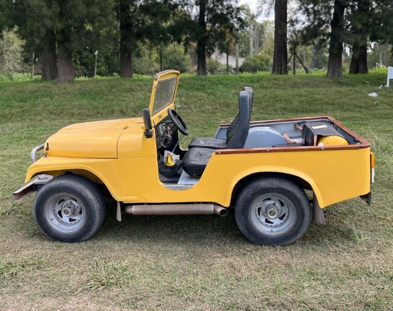 Ika Jeep Usada en Santa Fe, deRuedas