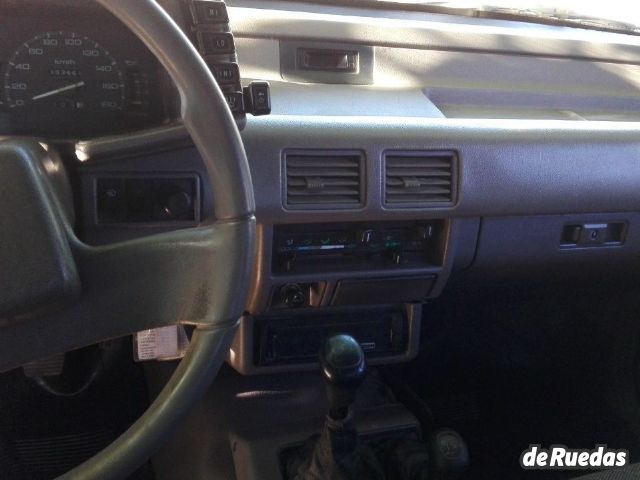 Isuzu Pick-Up Usada en Mendoza, deRuedas