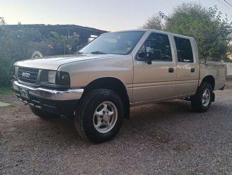 Isuzu Pick-Up Usada en Mendoza
