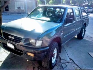 Isuzu Pick-Up Usada en Mendoza
